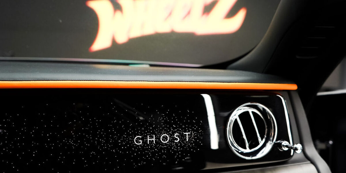 HotWheelz branded car key and logo close-up